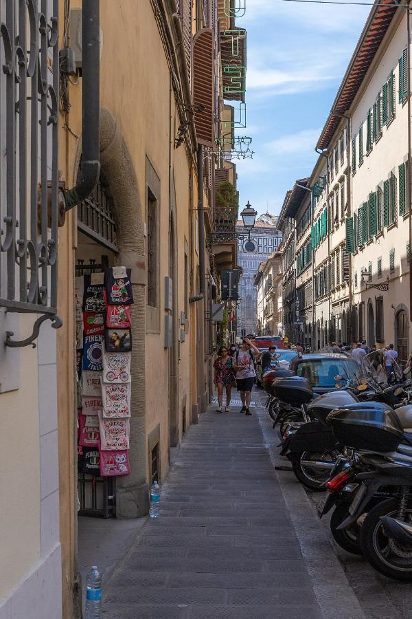 Ricasoli 34 House By 360Rentals Firenze Bagian luar foto
